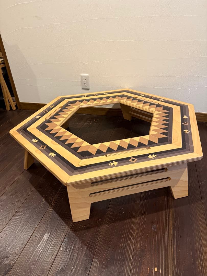 Tomo1001　TheArth ヘキサテーブル　ヘキ次郎ンドル黒