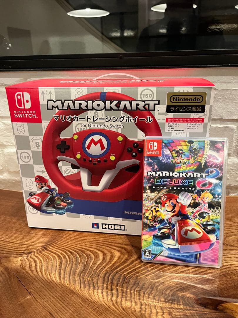 マリオカート8 デラックス マリオカートレーシングホイールセット美品❗️