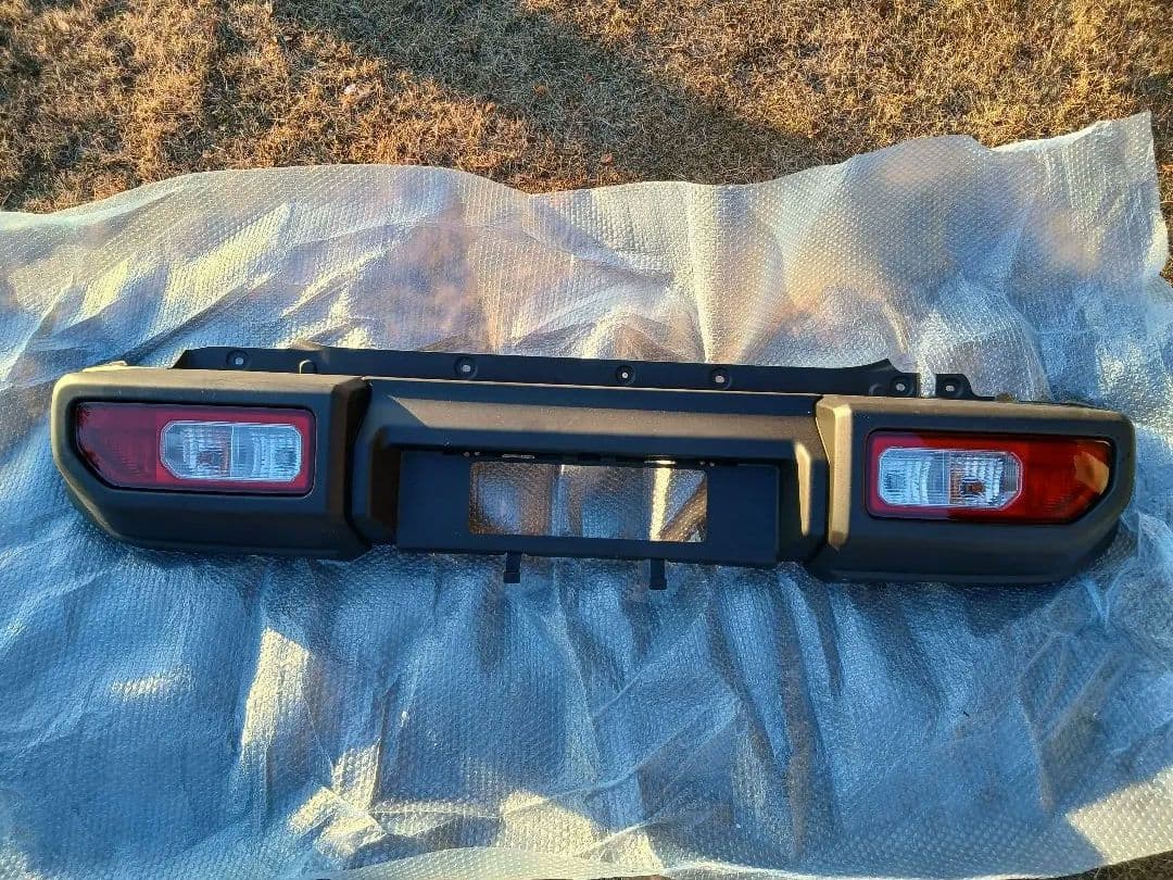 美品！！スズキ ジムニーシエラ 3型JB74 リアバンパー