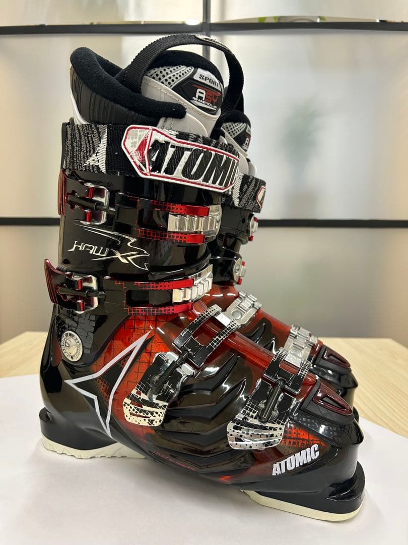 12/16㈫まで売り切り　ATOMIC　Hawx　Pro　26.5㎝