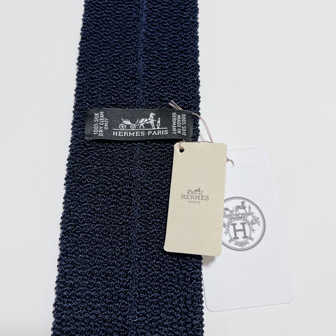 新品タグ付き エルメス ネクタイ ハイブランド ソリッドタイ 無地 光沢 希少
