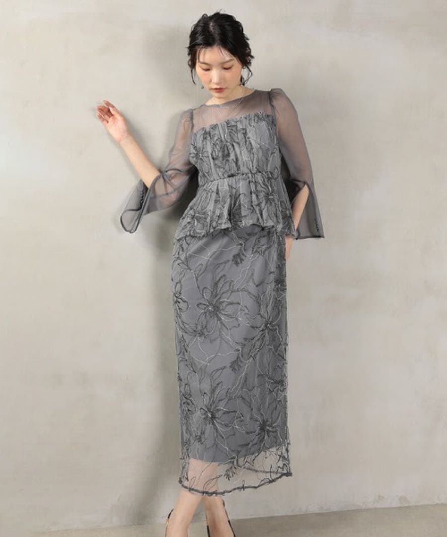 新品　今季　nianaニアナラメ刺繍レイヤードドレス オケージョンドレス　グレー
