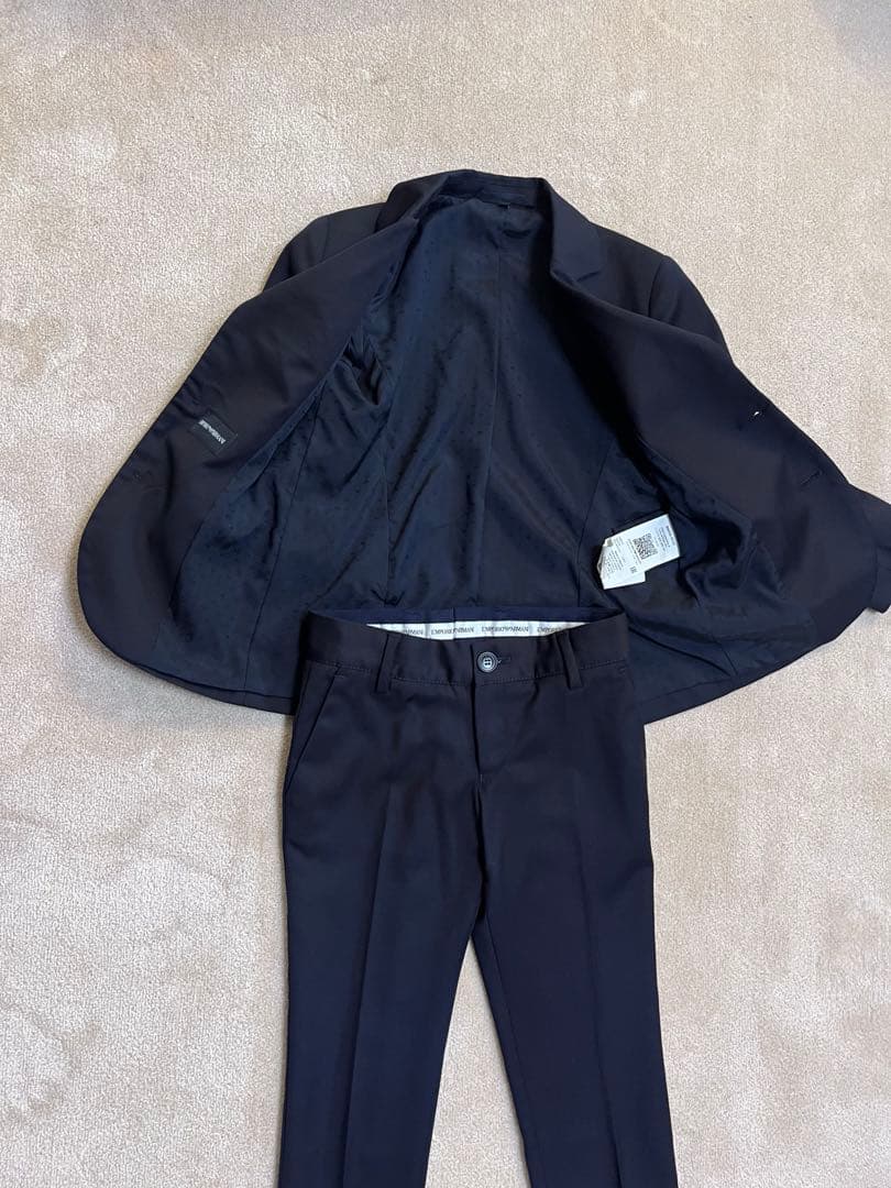 美品　エンポリオアルマーニジュニア　スーツ