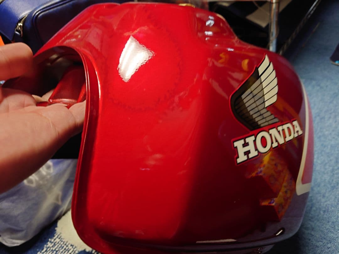 HONDA VF-400F タンク 新品 V-FOUR