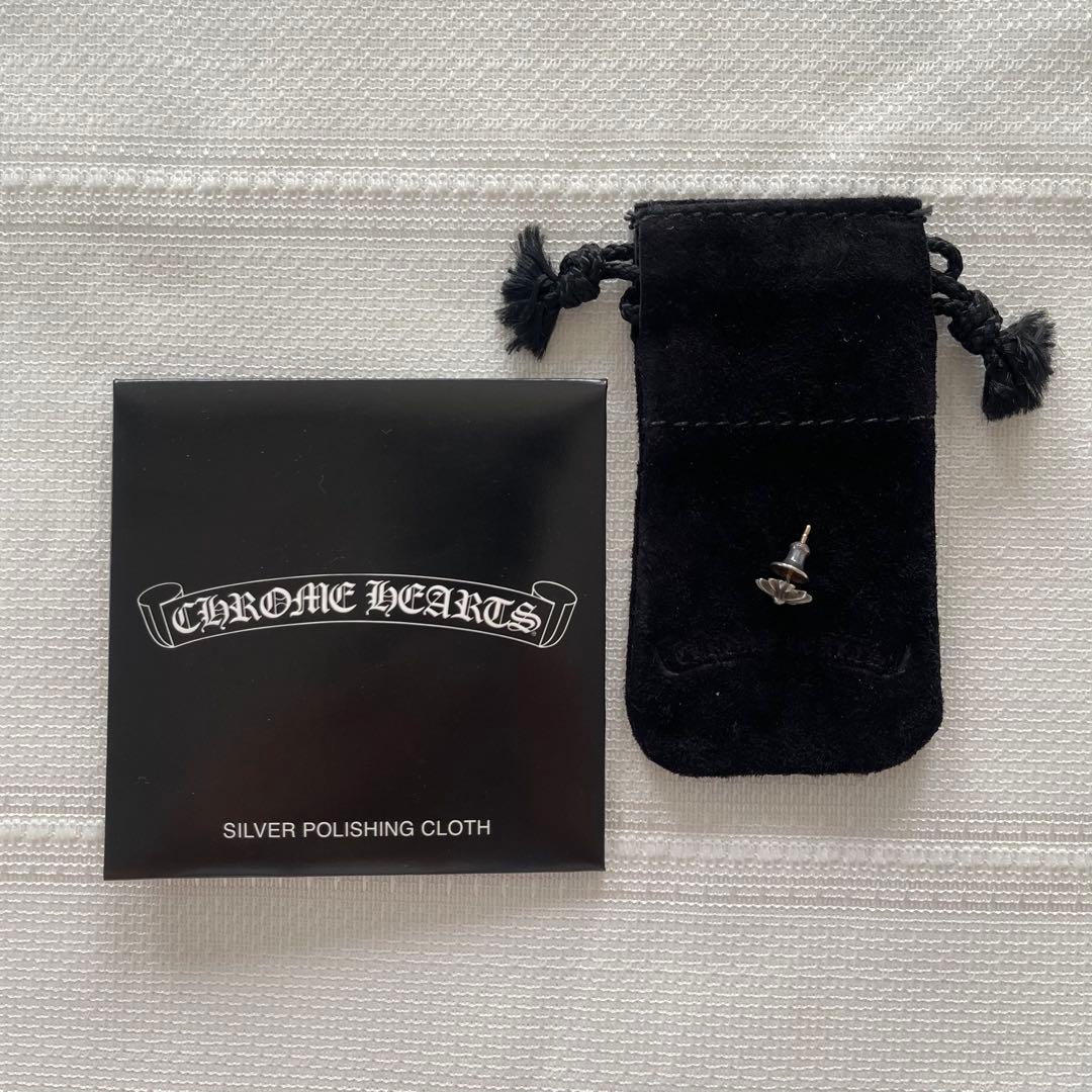 CHROME HEARTS シルバーピアス CHプラス　スタッド 片耳