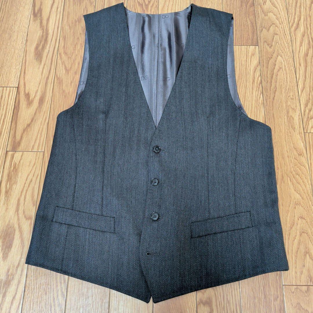 DOLCE & GABBANA ダークグレー スリーピース　スーツ