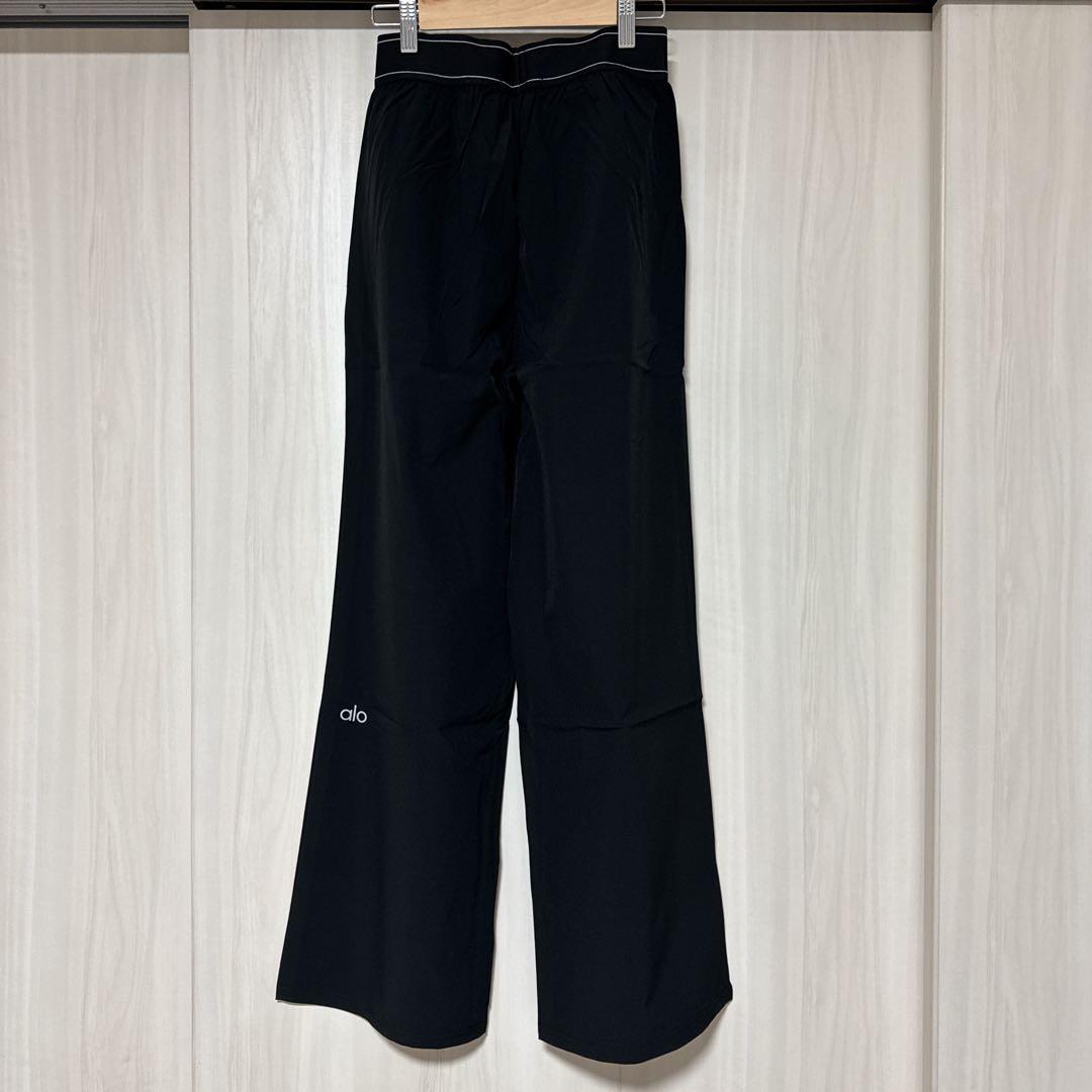 ラスト一点★Alo Yoga パンツ ボトム トラウザー アローヨガ S