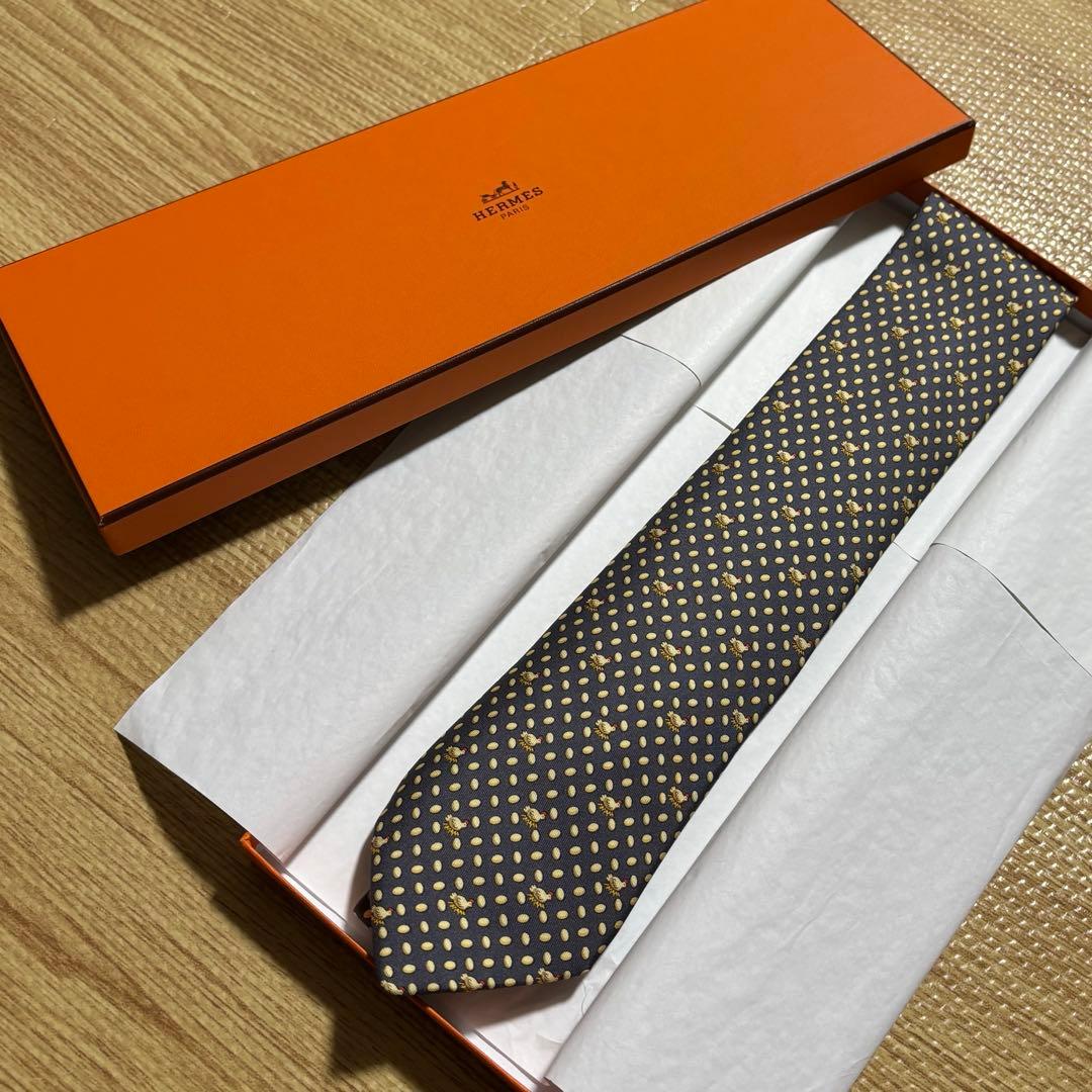 【美品】HERMES エルメス ネクタイ ニワトリ 卵 総柄 シルク100%