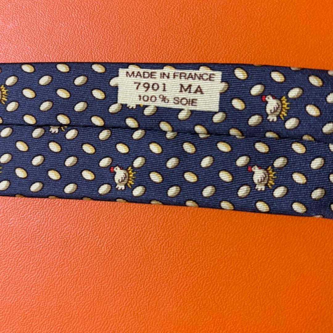 【美品】HERMES エルメス ネクタイ ニワトリ 卵 総柄 シルク100%