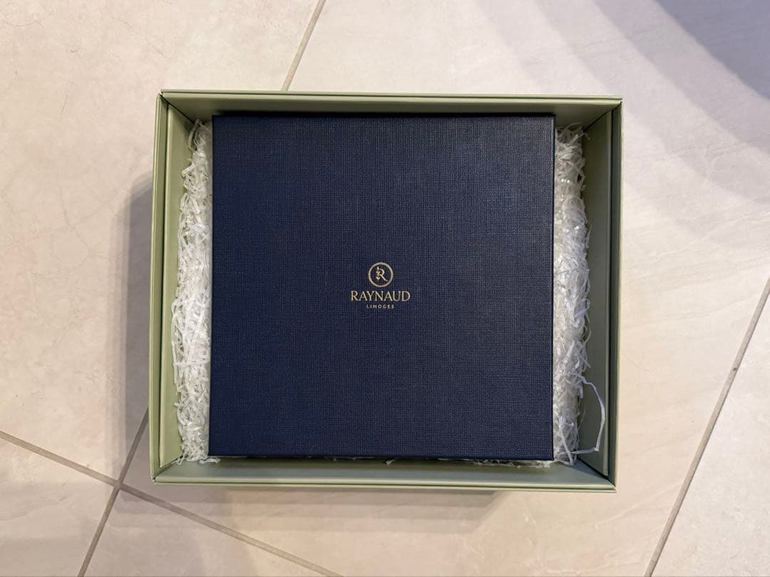 【ヴァンクリーフ&アーペル】 2024イヤーズギフト・プレート