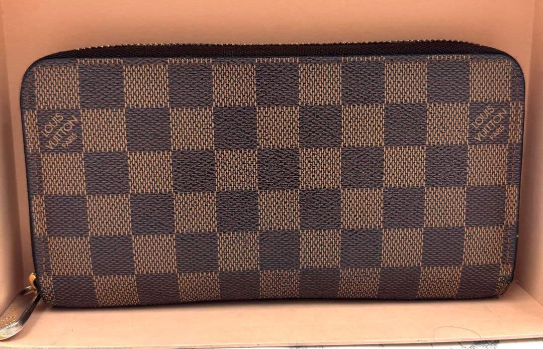 LOUIS VUITTON ダミエ ラウンドファスナー