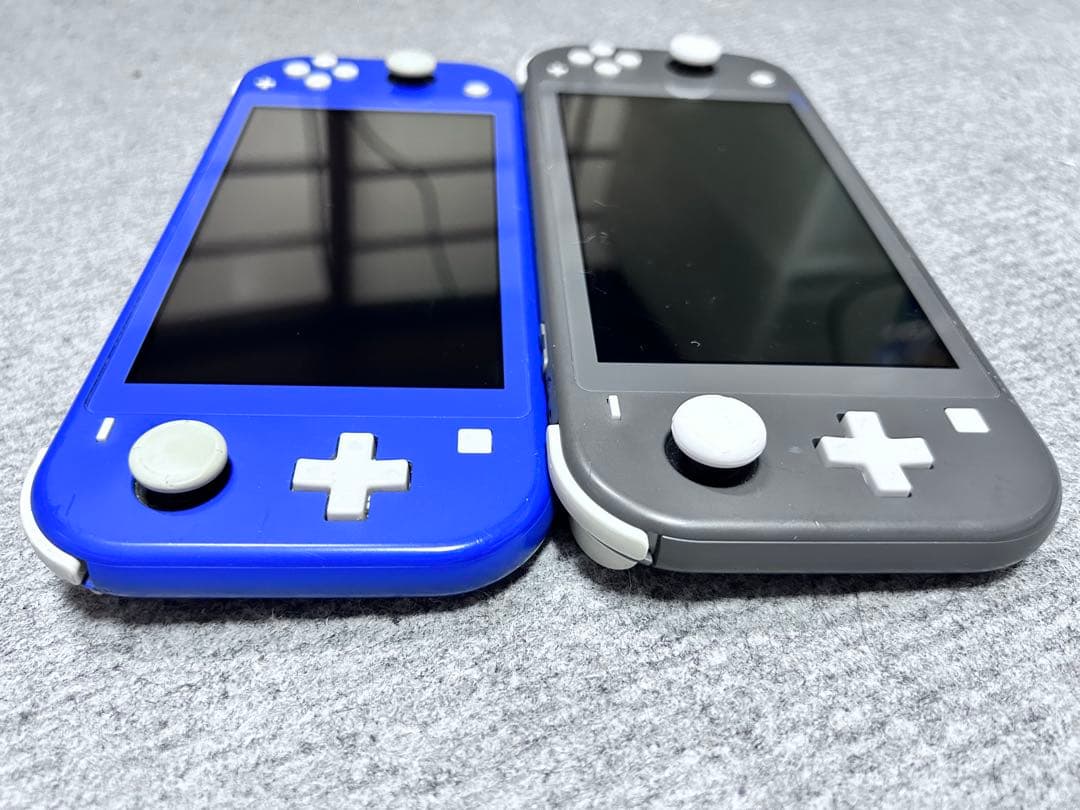 ニンテンドースイッチライト本体のみ　ブルー・ブラック