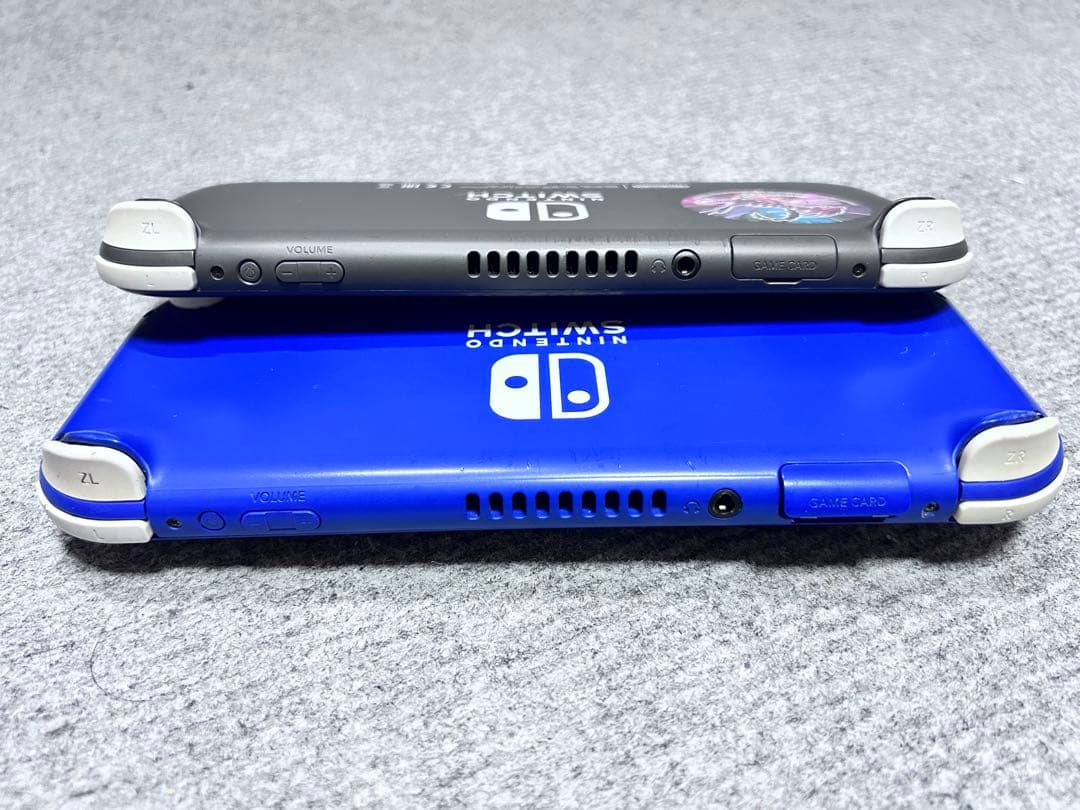 ニンテンドースイッチライト本体のみ　ブルー・ブラック