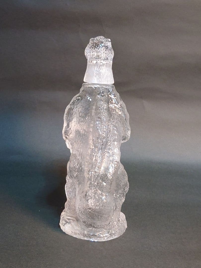 ゴジラ ガラス瓶 保存容器。３時間下げます。