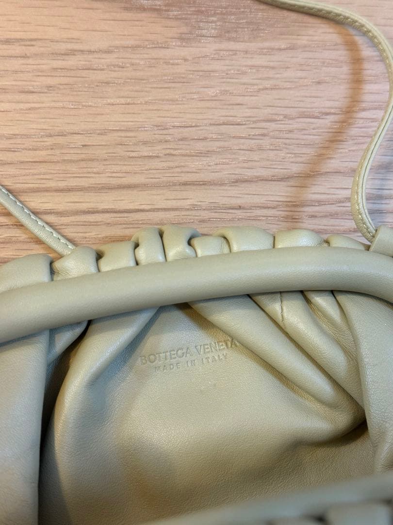【BOTTEGA VENETA】　ボッテガ　バッグ　ミニ ザ・ポーチ　タピオカ