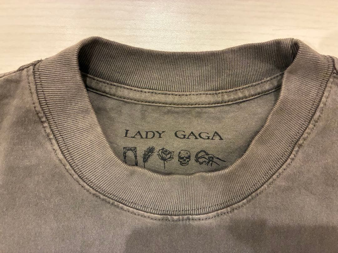 LADY GAGA MYAHEM BALL Tシャツ　Lサイズ