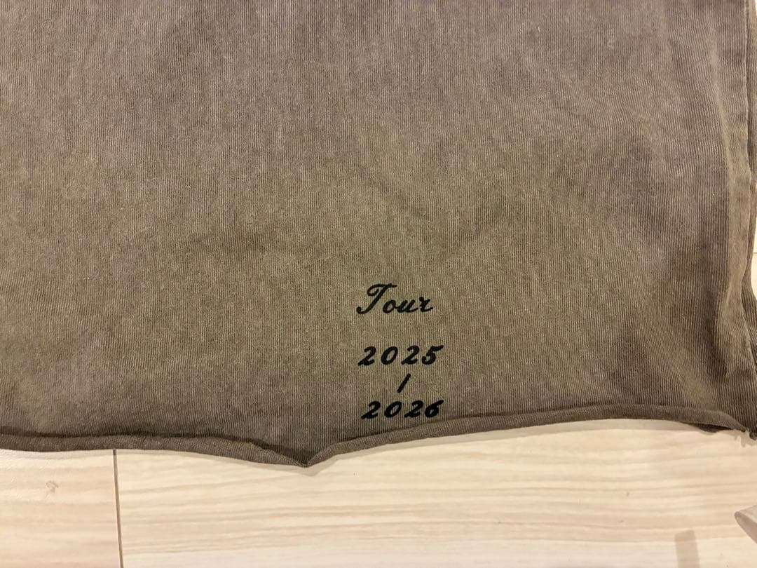 LADY GAGA MYAHEM BALL Tシャツ　Lサイズ