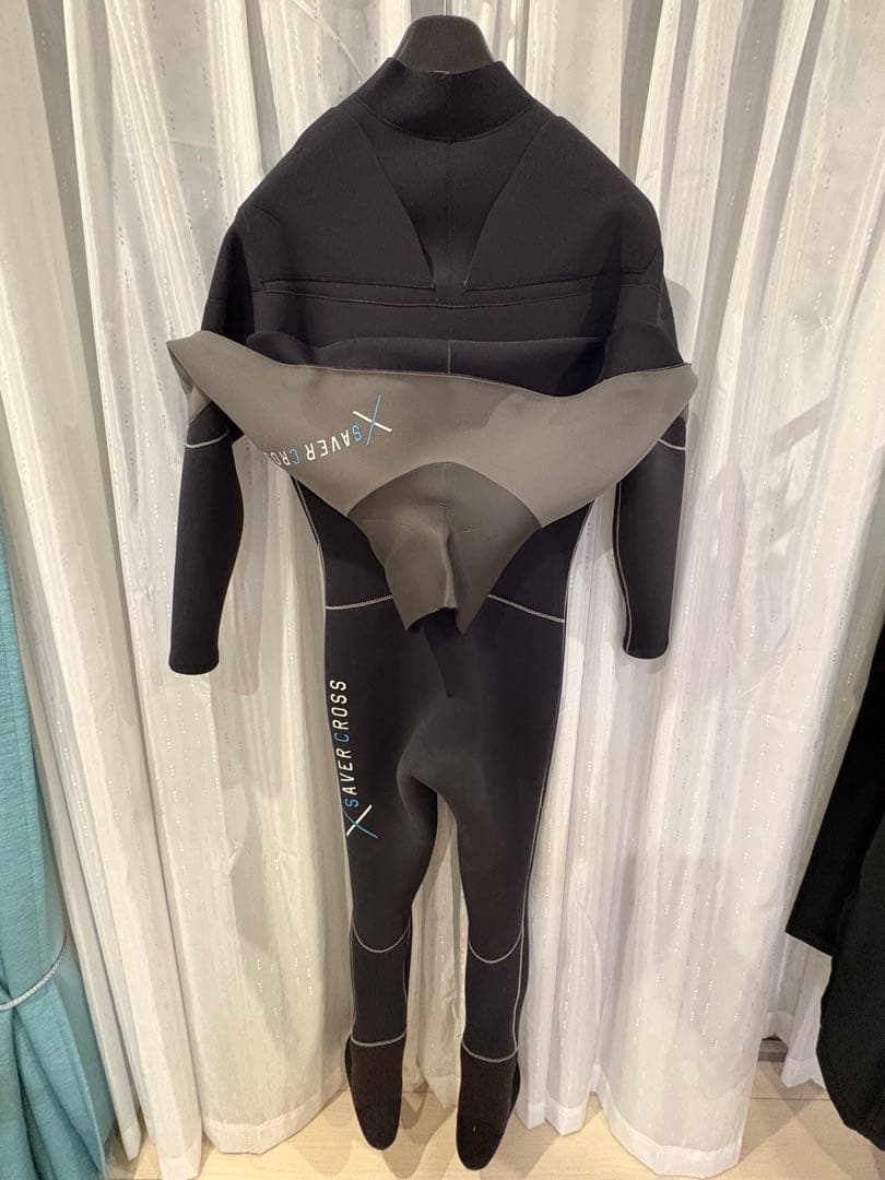 ごり波セイバークロスウェットスーツライトドライスーツ
