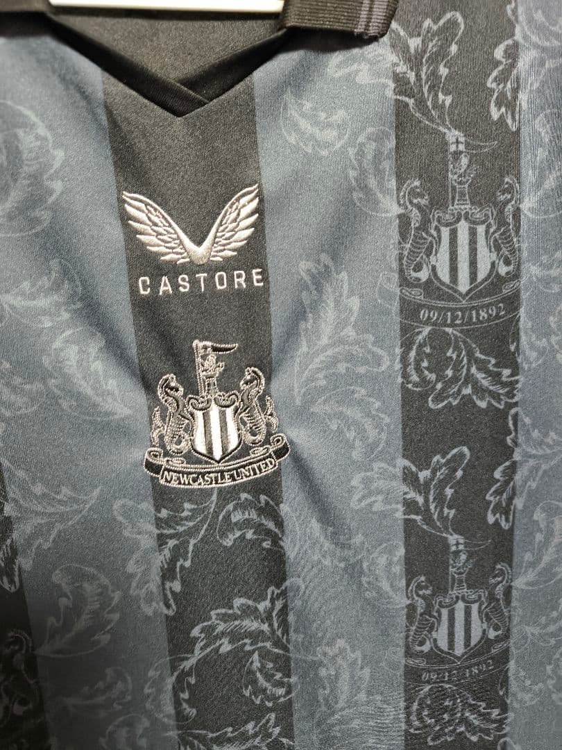 ニューカッスル・ユナイテッド 130周年記念ユニフォーム XL 希少