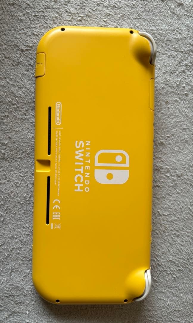 Nintendo Switch Lite イエロー　ジャンク