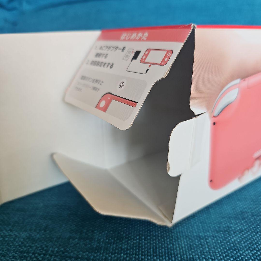 Nintendo Switch LITE コーラル　スマートポーチ付き