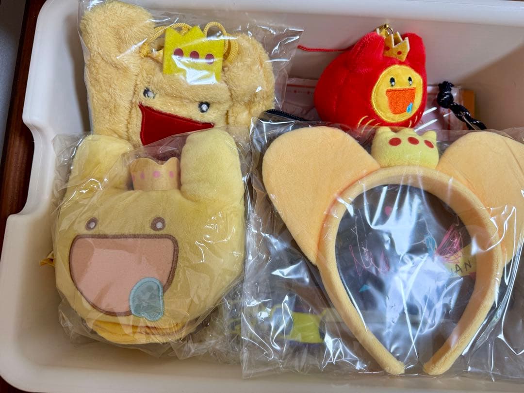 めいちゃん アクキー 缶バッジ CD サイン(直筆)、ぬいぐるみ、カチューシャ