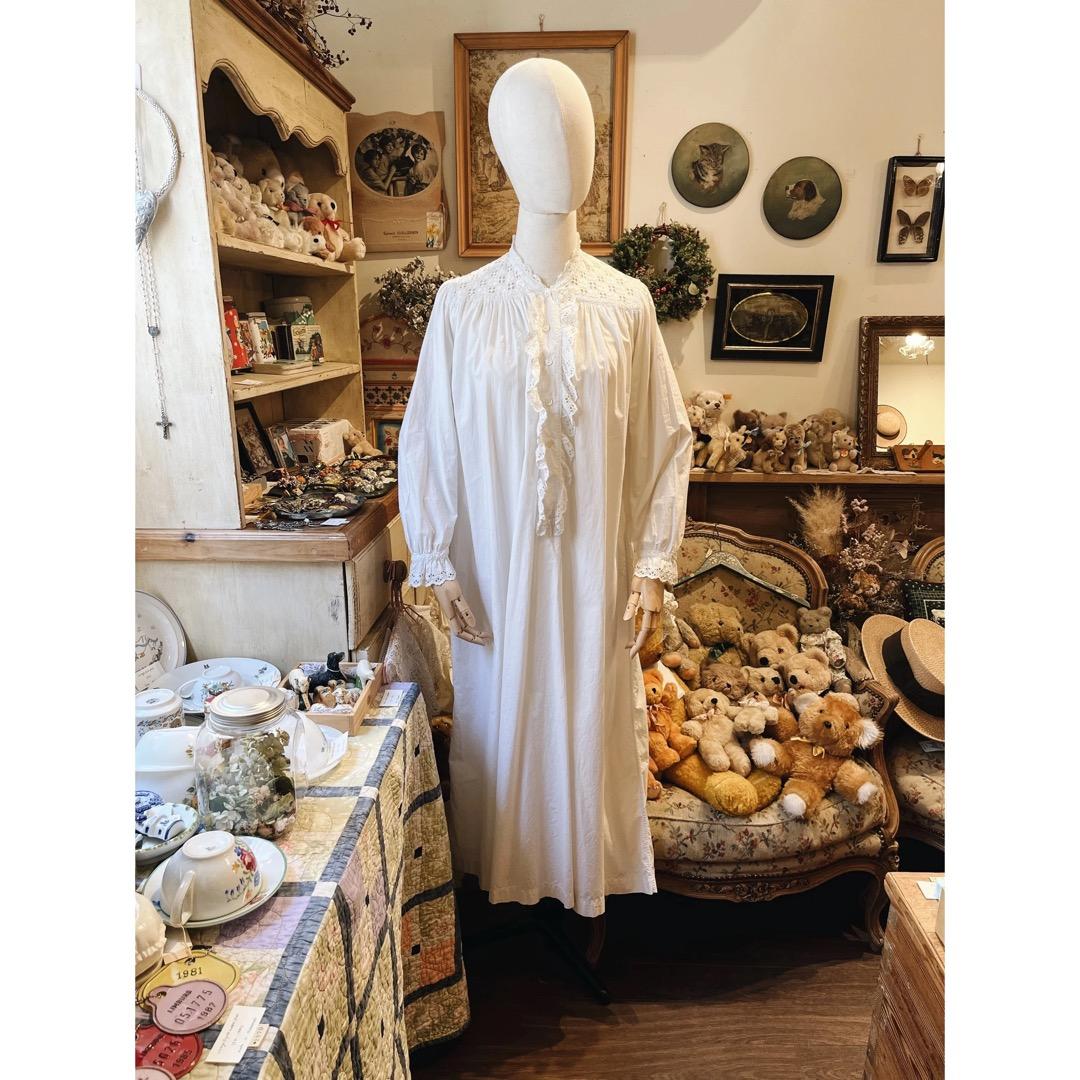 アンティーク　ホワイト　コットン　ワンピース　ドレス　ヨーロッパ　ヴィンテージ