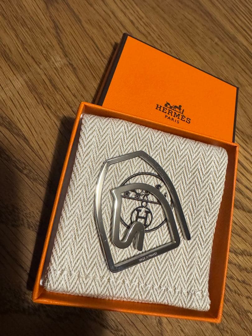 エルメス　HERMES マネークリップ　エケストル