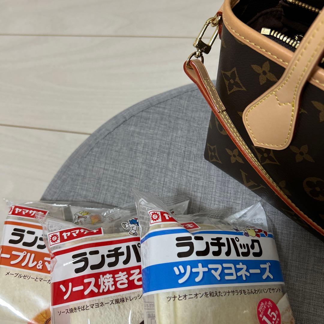 ショルダーバッグ　バッグ　斜めがけバッグ　ポシェット