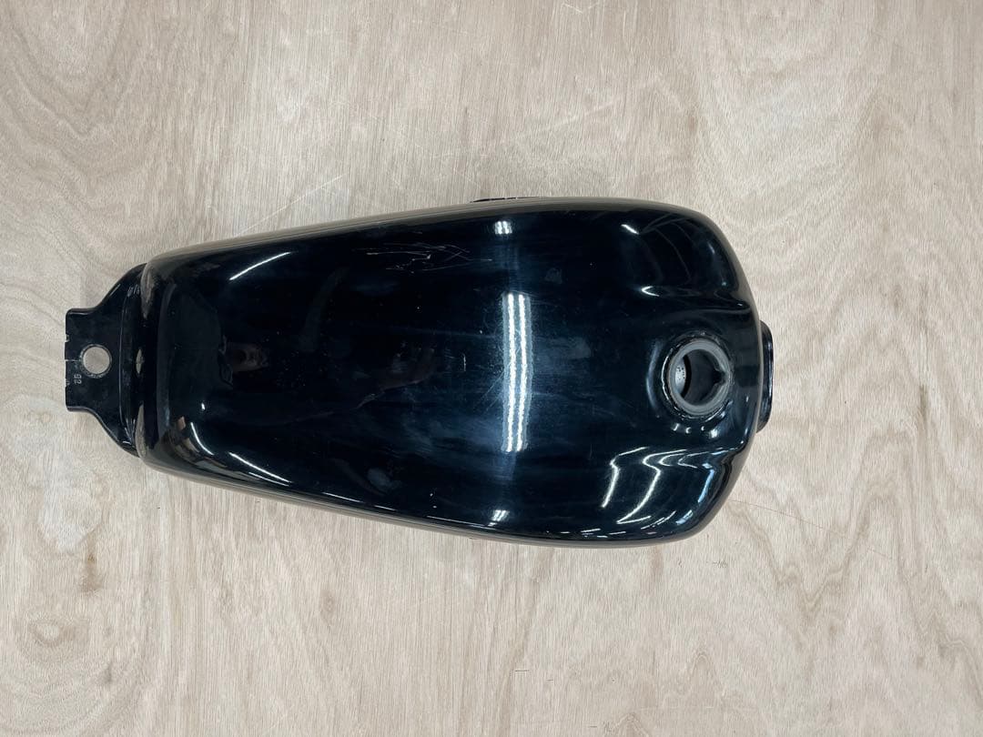 CB400SS 純正タンク