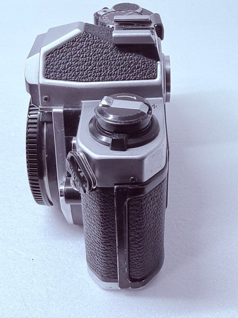 Nikon New FM2 シルバー 動作確認済 訳あり品 フィルム一眼レフ