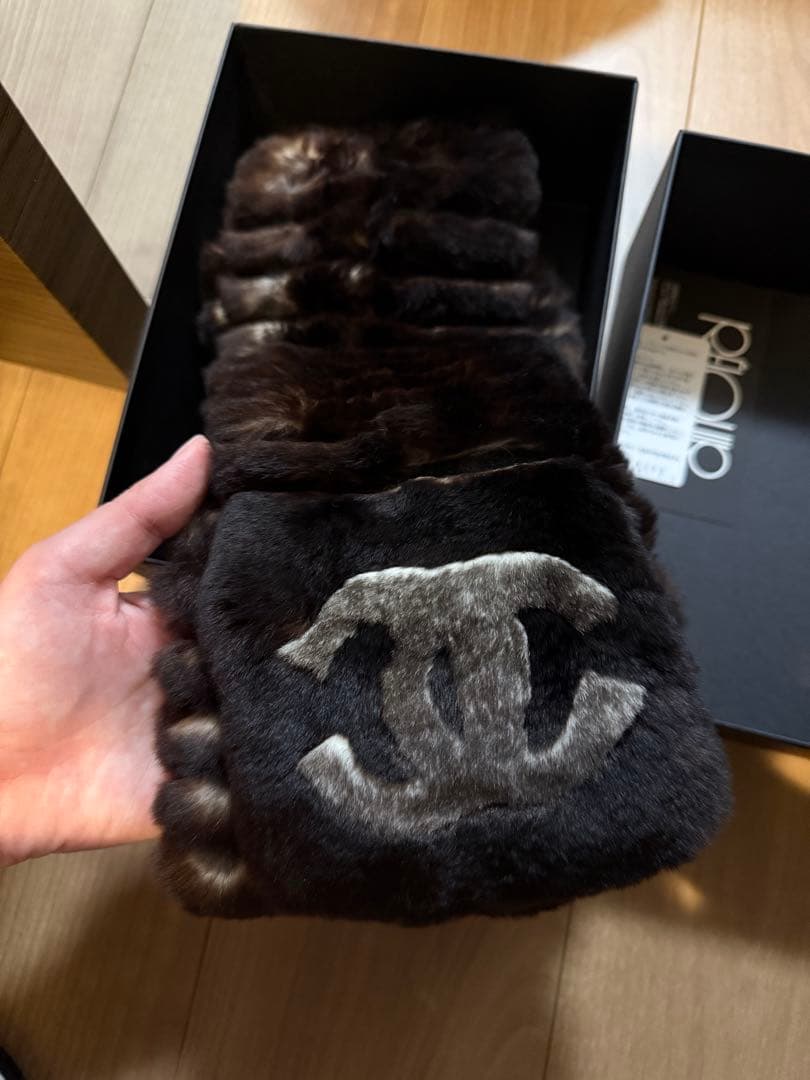 シャネルCHANEL ココマーク オリラグ マフラー