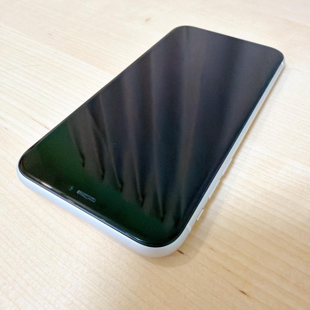 Apple iPhone XR ホワイト 128GB SIMフリー