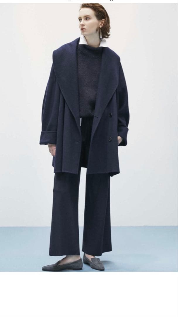 ebure エブール　黒　リュクスビーバー フーデットショートコート　Pコート