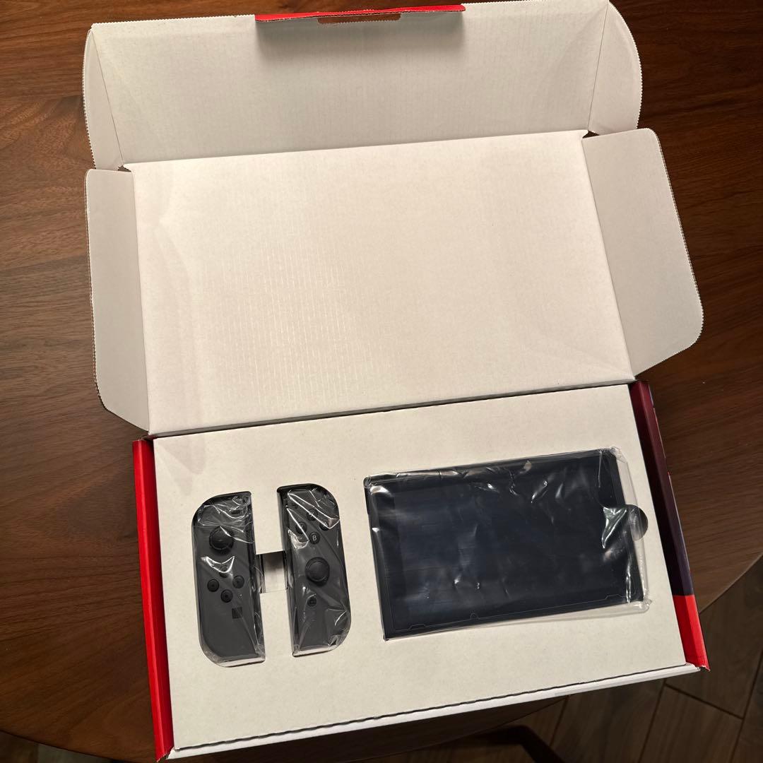 【本日限定】Nintendo Switch 本体 グレー【修理補償付き】