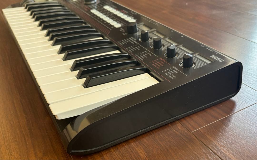 Korg R3 シンセサイザー 37鍵