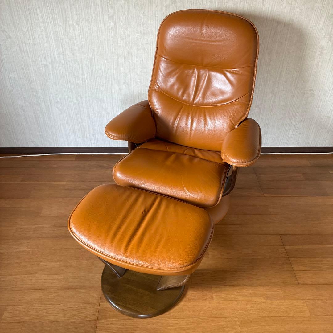 karimoku(カリモク家具) 本革 オットマン ② RT5106