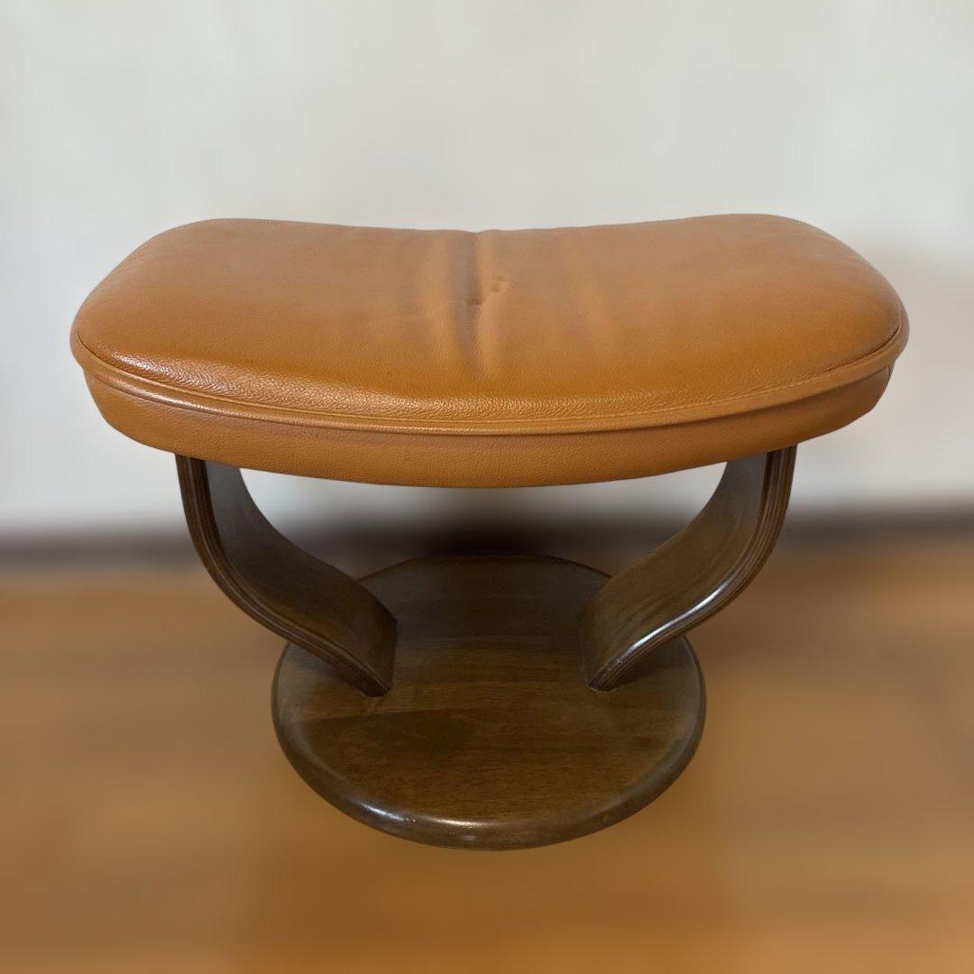 karimoku(カリモク家具) 本革 オットマン ② RT5106