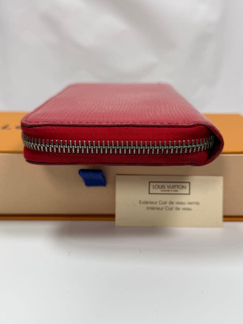 【極美品】ルイヴィトン エピ ジッピーウォレット 赤 レッド 長財布　正規品