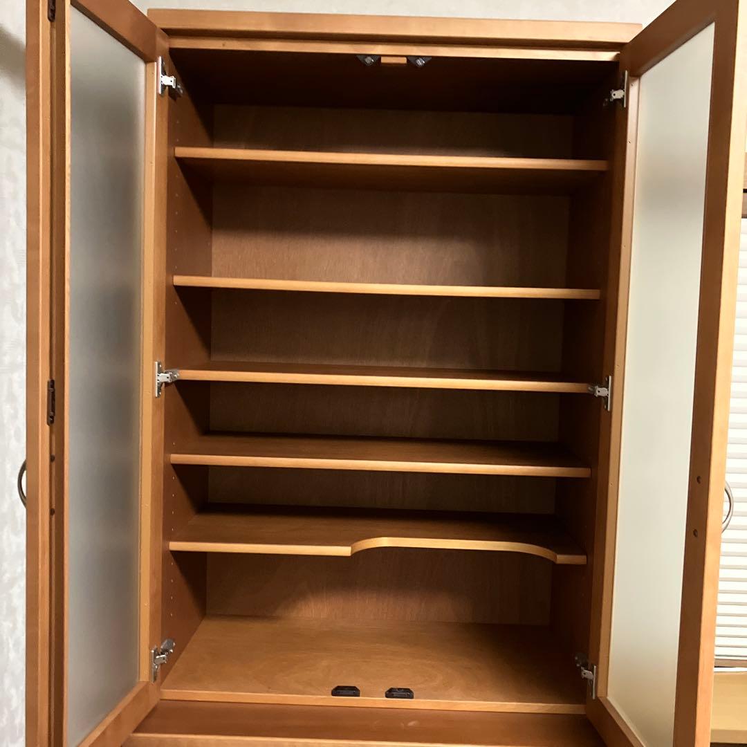 天然木使用　国産　食器棚