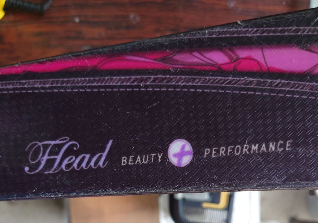 子ども　ジュニア　スキー板　HEAD　107cm 可動式　　ストック付き