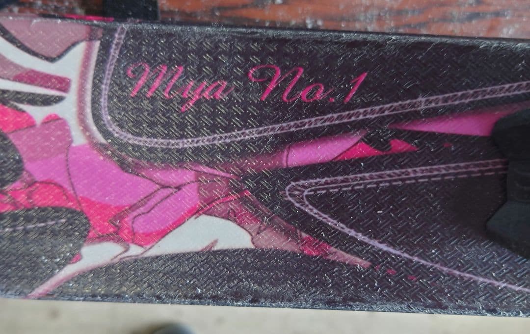 子ども　ジュニア　スキー板　HEAD　107cm 可動式　　ストック付き