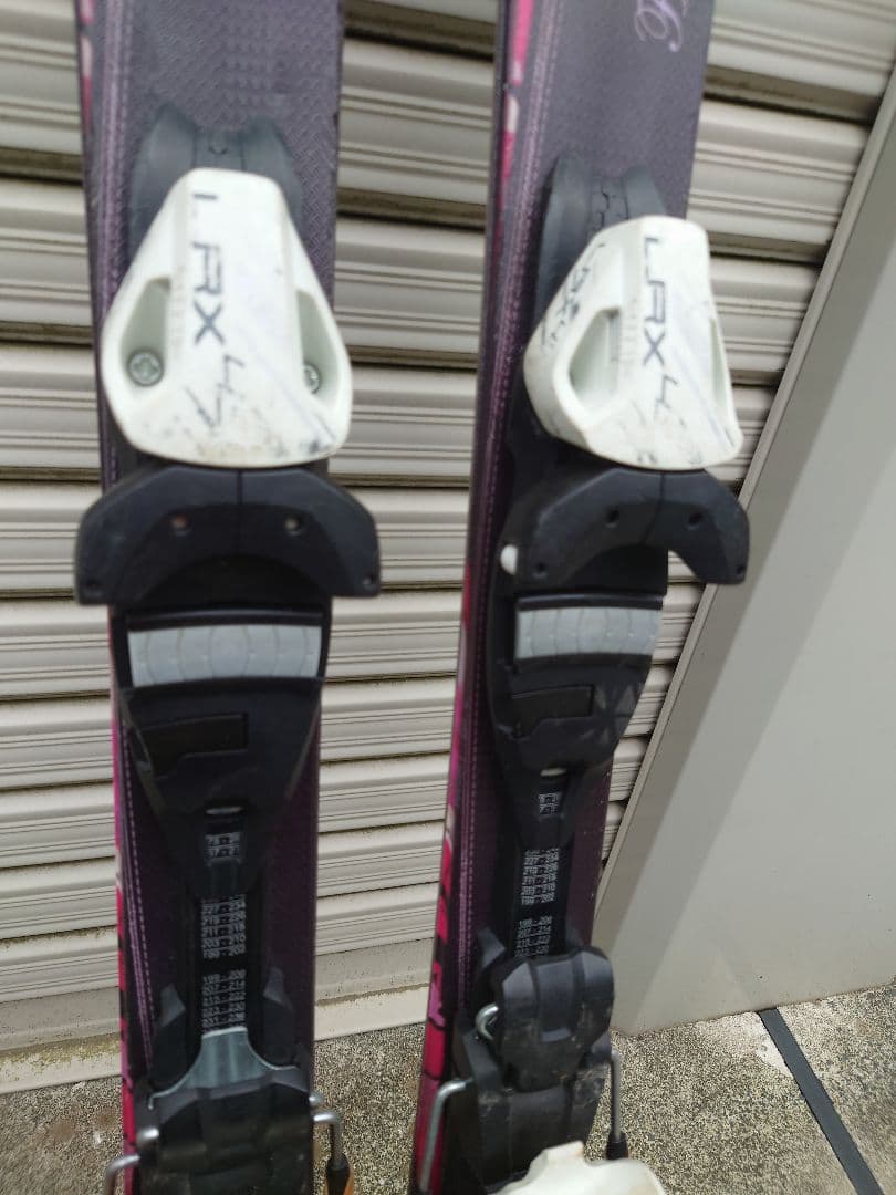 子ども　ジュニア　スキー板　HEAD　107cm 可動式　　ストック付き