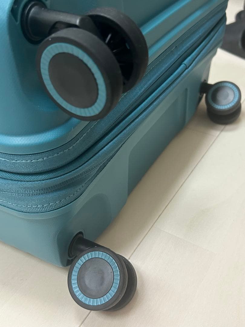 DELSEY PARIS Dune M 美品 デルセー　スーツケース 最大75L