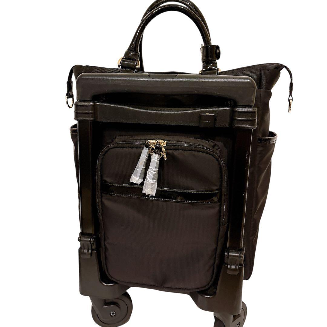 SWANY スワニー　ハローキティ　キャリーバック　キャリーケース