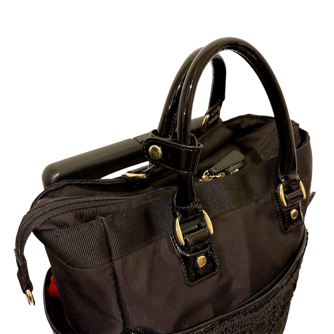 SWANY スワニー　ハローキティ　キャリーバック　キャリーケース