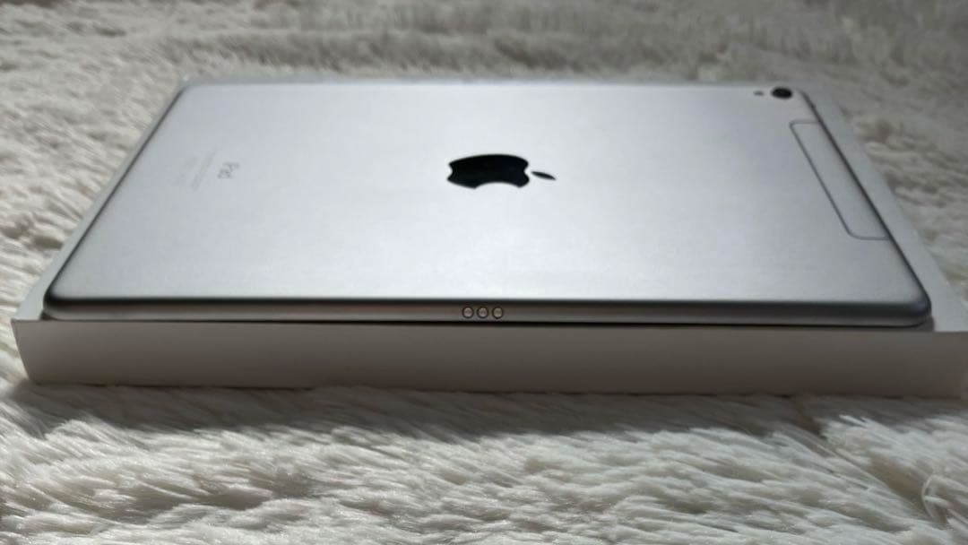 【完動品】iPad Pro 9.7 32GB SIMフリー【すぐ発送】