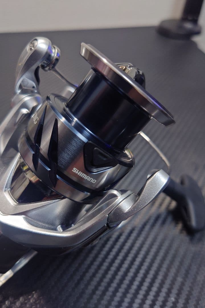 シマノ 23 ストラディック C3000XG　美品