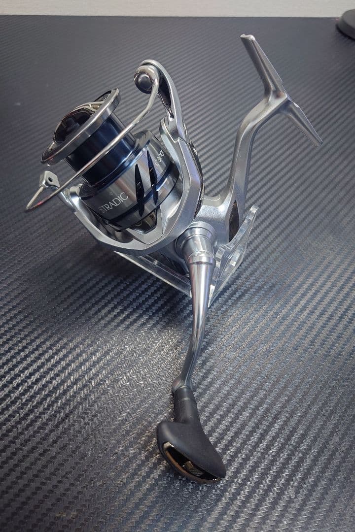 シマノ 23 ストラディック C3000XG　美品