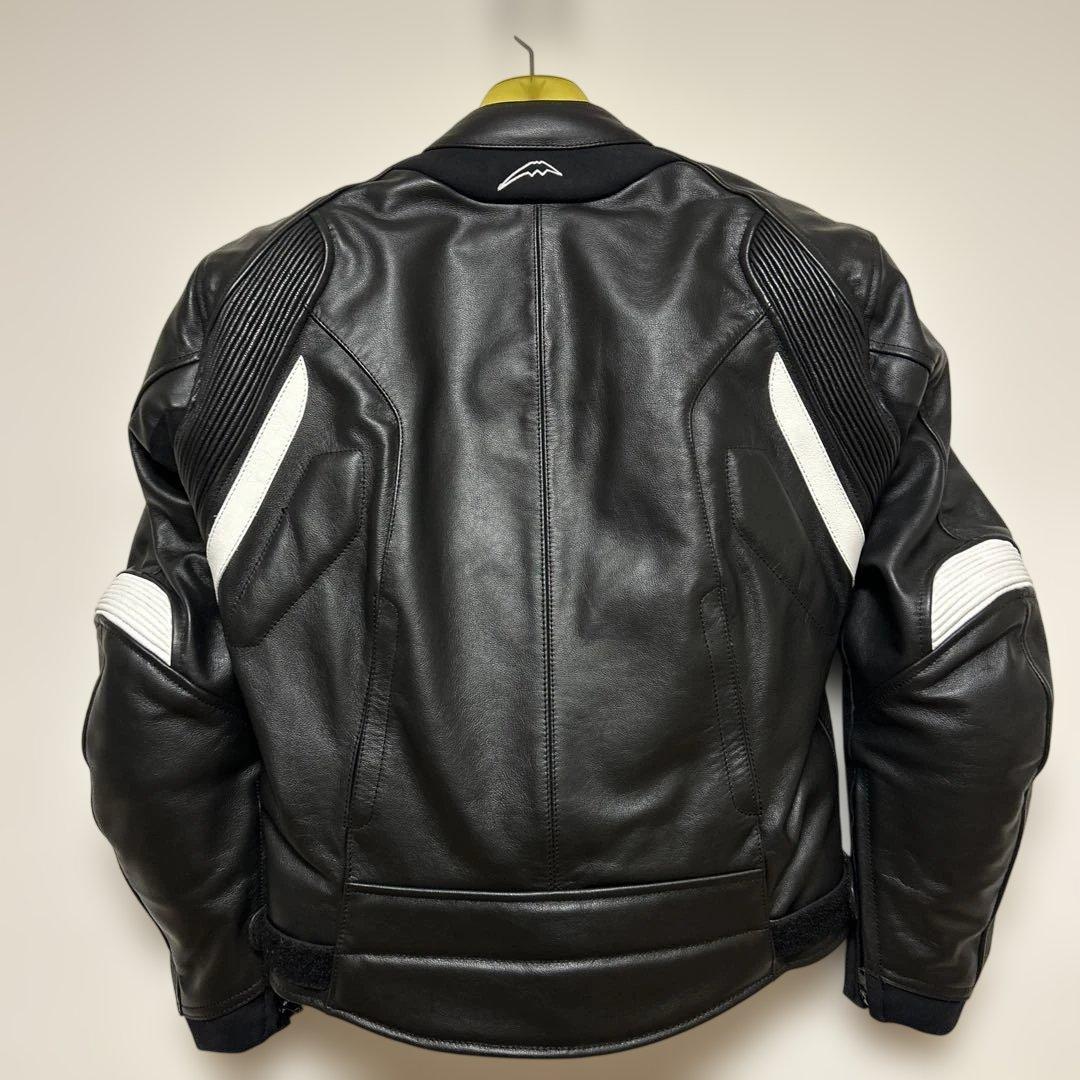 クシタニ レザージャケット